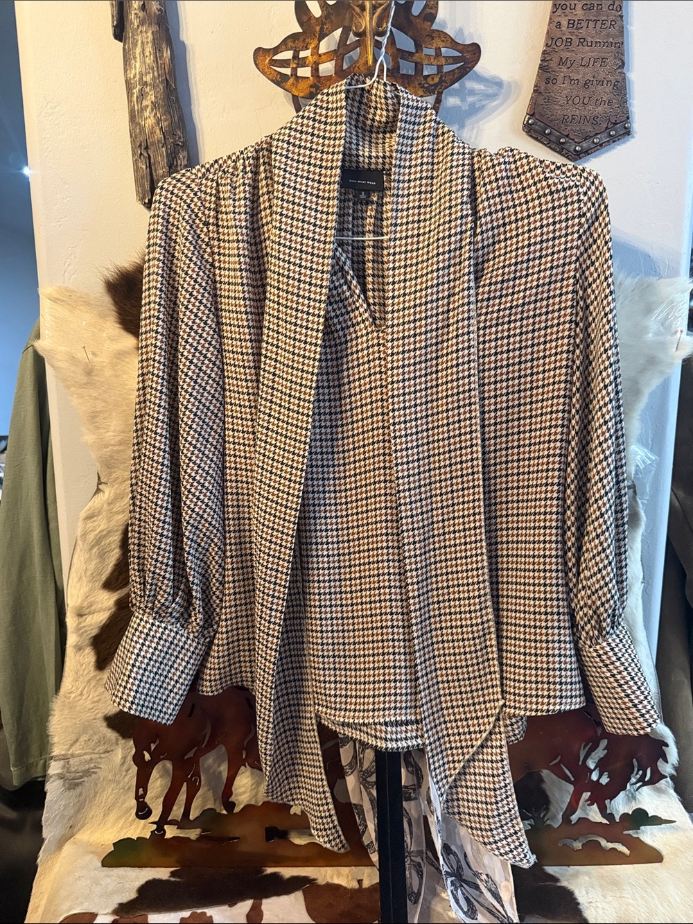 Who What Wear Brown, Black & White Houndstooth Draped Blouse